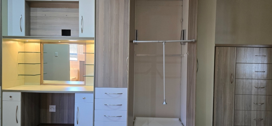 5 Bedroom Property for Sale in Stilfontein Ext 4 North West